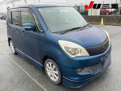 Mitsubishi Delica D:2