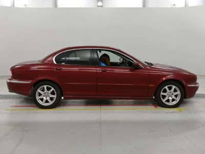Jaguar X-Type
