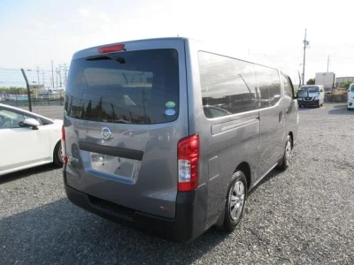 Nissan CARAVAN