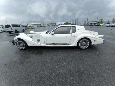 Mitsuoka Le-Seyde
