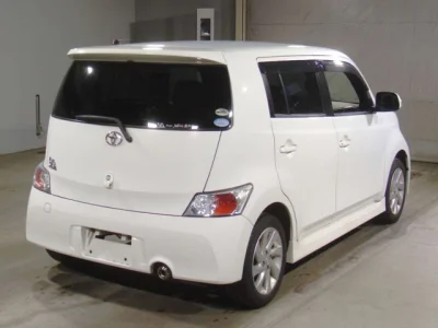 Toyota bB