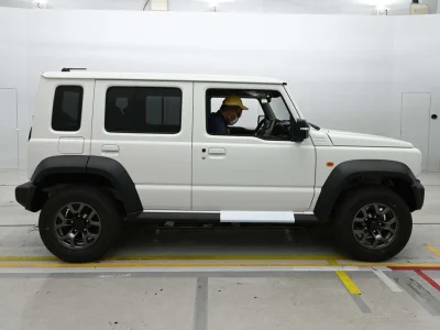 Suzuki JIMNY NOMADE