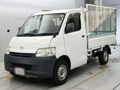 Toyota Lite Ace Truck