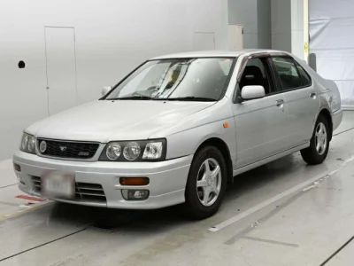 Nissan Bluebird