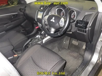 Mitsubishi RVR