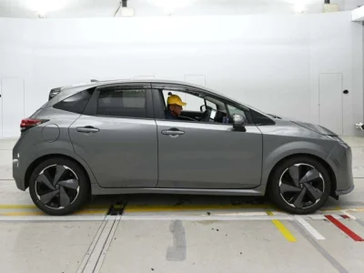 Nissan AURA