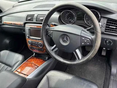 Mercedes-Benz R-Class