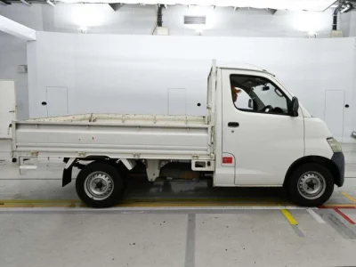 Toyota TownAce Truck