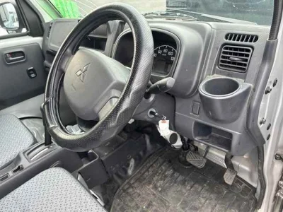 Mitsubishi MINICAB TRUCK