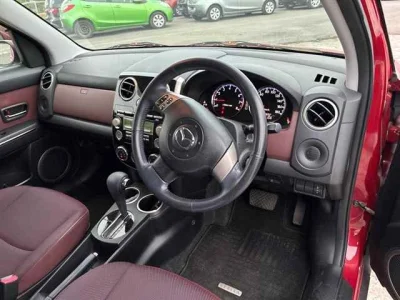 Mazda Verisa