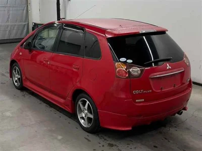 Mitsubishi Colt Plus