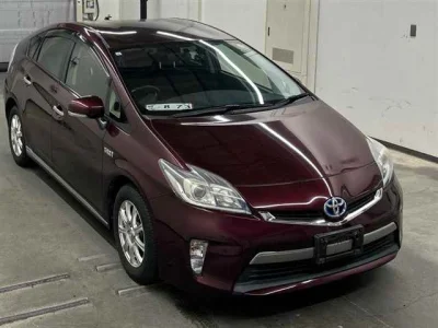 Toyota Prius PHV