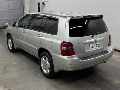 Toyota Kluger V