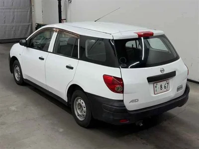 Nissan AD