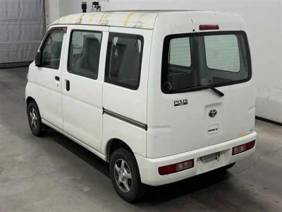 Toyota Pixis Van