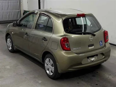 Nissan March