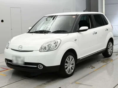 Mazda Verisa