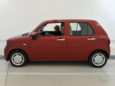 Daihatsu Mira Tocot
