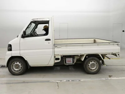 Mitsubishi Minicab Truck