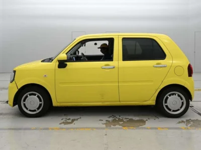 Daihatsu Mira Tocot