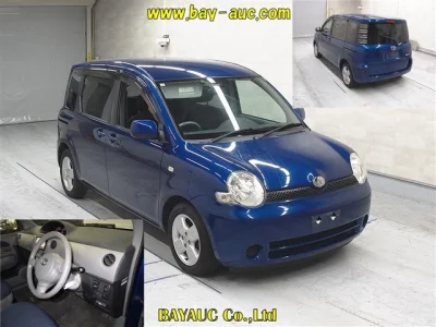 Toyota Sienta