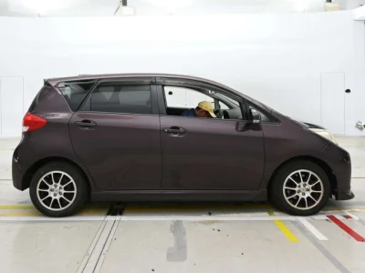 Subaru TREZIA