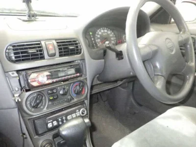Nissan Sunny