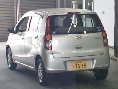 Daihatsu MIRA
