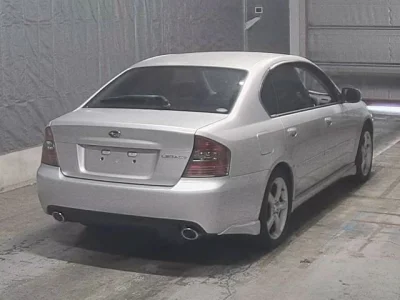 Subaru Legacy B4