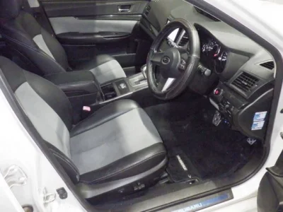 Subaru LEGACY