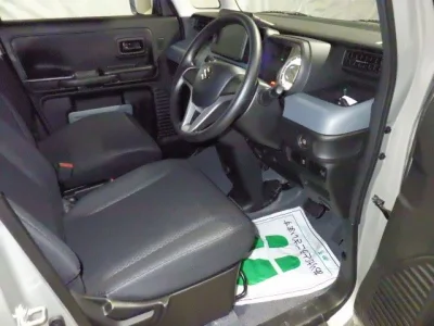 Suzuki SPACIA BASE