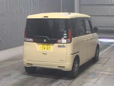 Suzuki Spacia