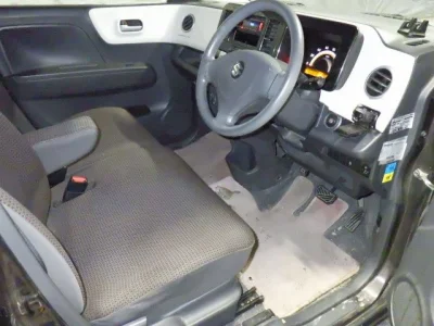 Suzuki MRWAGON