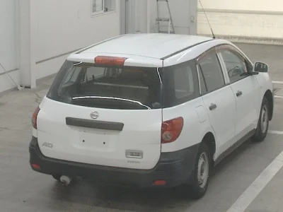 Nissan AD