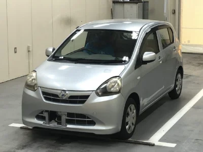 Daihatsu MIRA E S