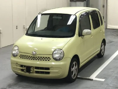 Daihatsu Move Latte