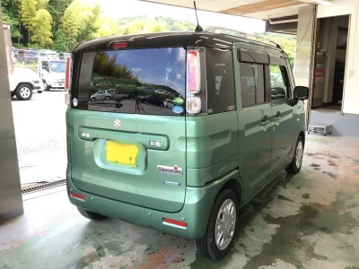 Suzuki Spacia