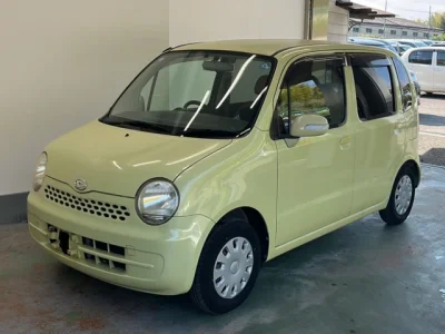 Daihatsu Move Latte