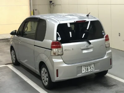 Toyota Spade