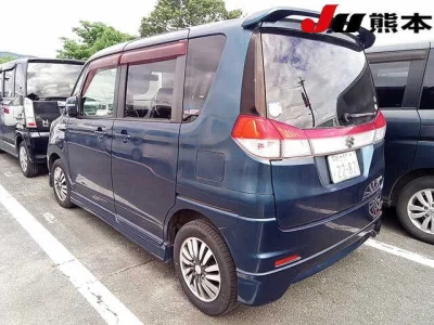 Suzuki Solio