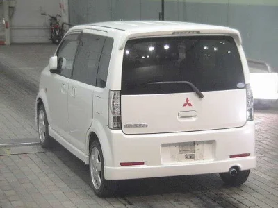 Mitsubishi eK Sport