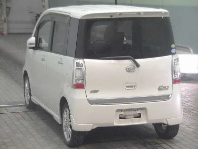 Daihatsu Tanto Exe