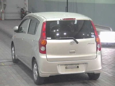 Daihatsu Mira