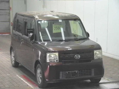 Daihatsu Move Conte