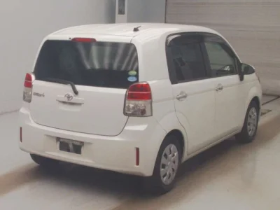 Toyota Spade