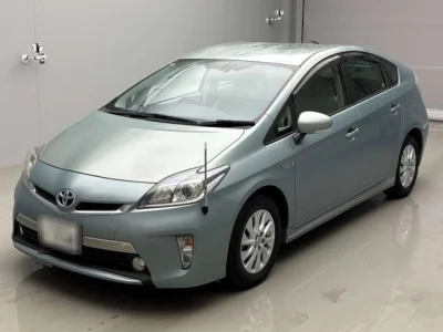 Toyota Prius PHV