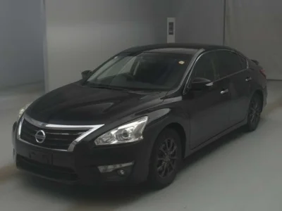 Nissan TEANA