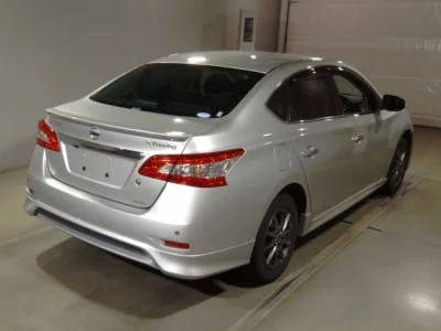 Nissan SYLPHY