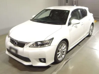 Lexus CT200h