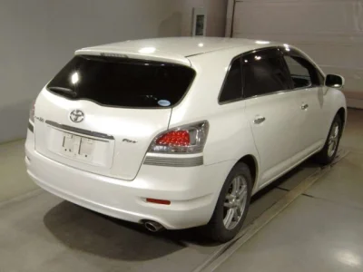 Toyota Mark X Zio